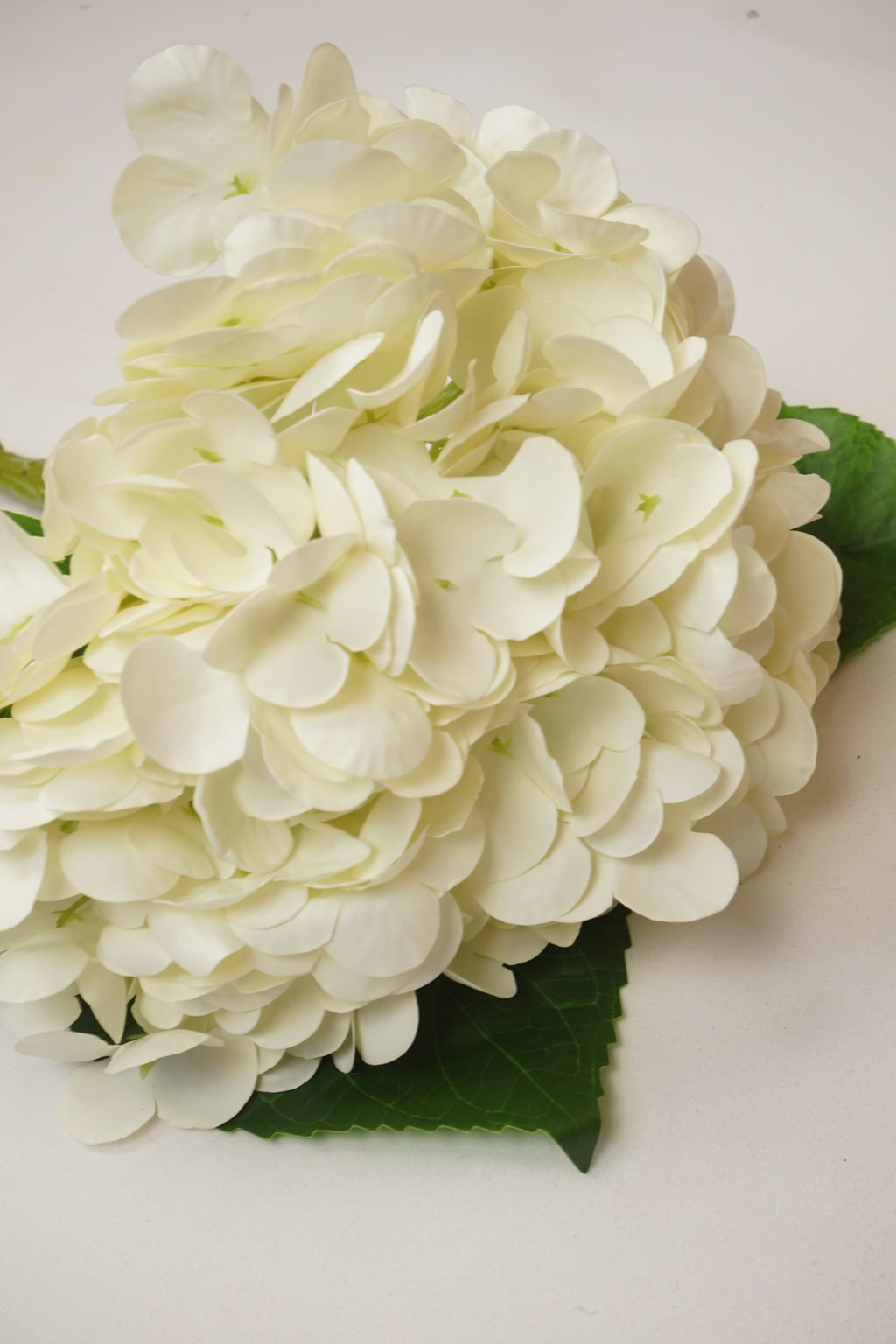 Faux Real Touch Fluffy White Hydrangea