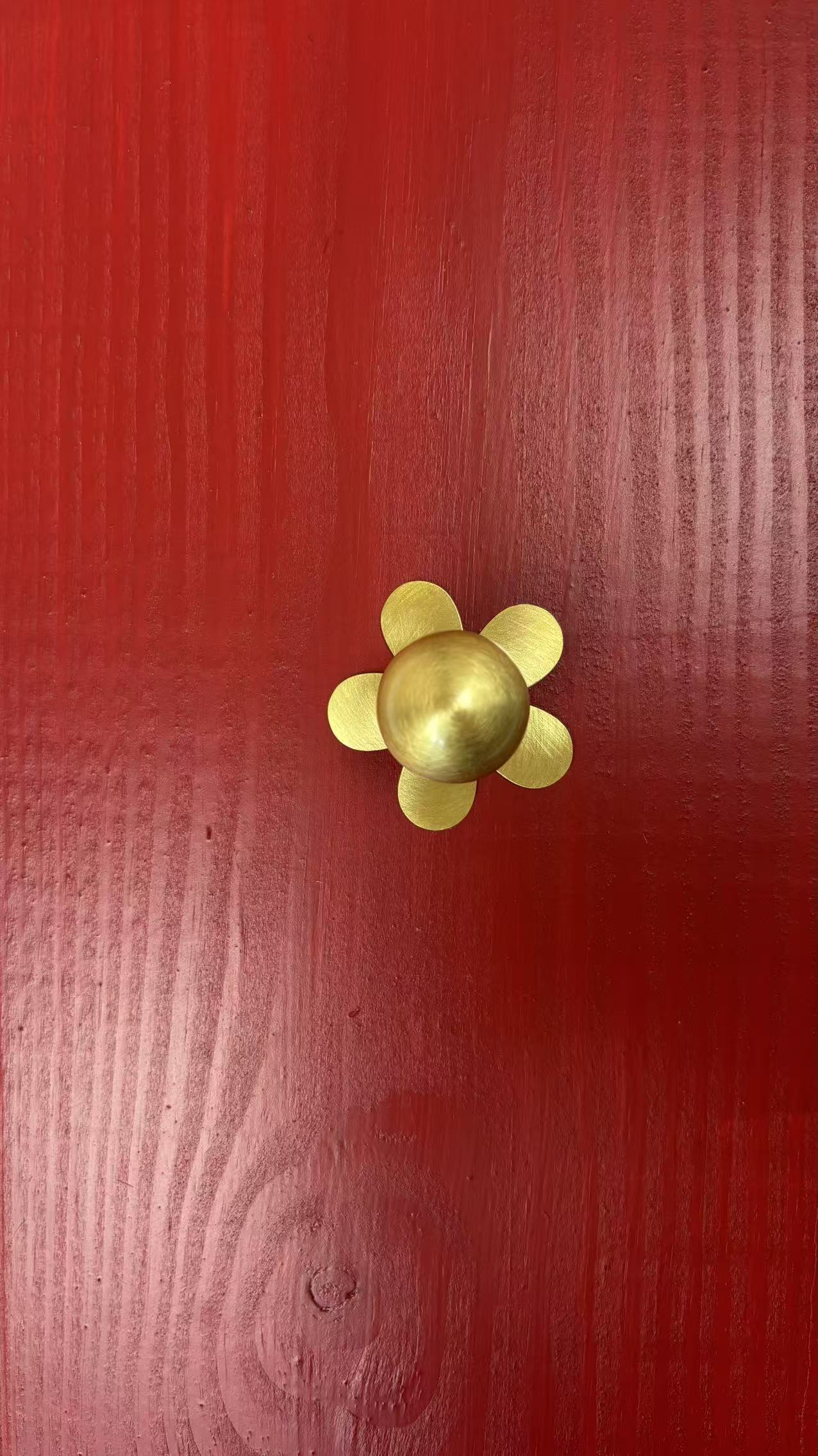 Flower Backplate&Knob, Solid Brass